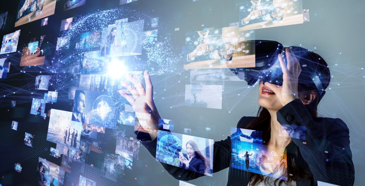 NAVIGATING LEGAL CHALLENGES IN THE AGE OF VIRTUAL REALITY