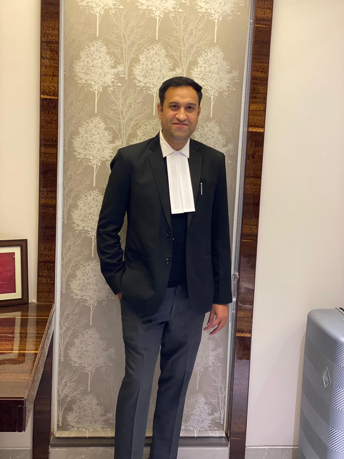 ADV SAMAR GHURAIYE
