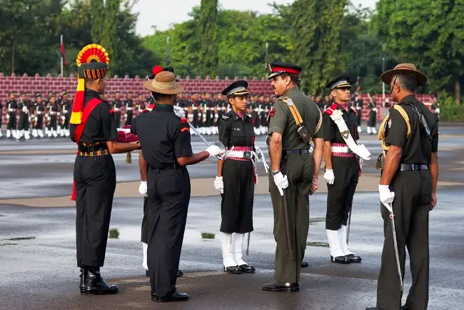 SUPREME COURT MANDATES GENDER-NEUTRAL RECRUITMENT IN ARMY JAG BRANCH